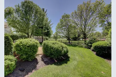 411 Belmont Lane, Bartlett, IL 60103 - Photo 33