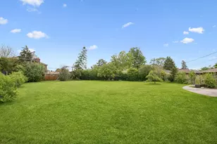 8106 W Courtland Ave, Norridge, IL 60706 - Photo 17