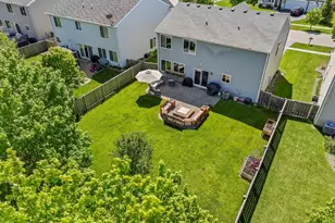 1365 Broadland Dr, Pingree Grove, IL 60140 - Photo 19