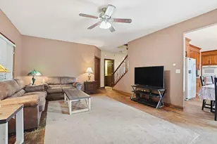 5733 W 97th St, Oak Lawn, IL 60453 - Photo 15