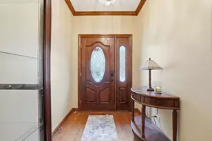 5733 W 97th St, Oak Lawn, IL 60453 - Photo 5
