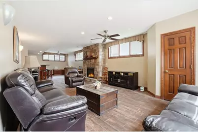 5733 W 97th Street, Oak Lawn, IL 60453 - Photo 17