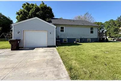 709 N Mill Street, Leroy, IL 61752 - Photo 3