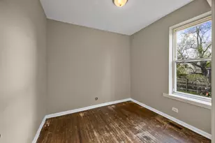 35 W 109th St, Chicago, IL 60628 - Photo 5