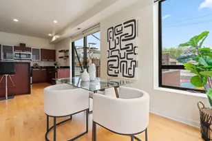 808 N Greenview Ave, Chicago, IL 60642 - Photo 9