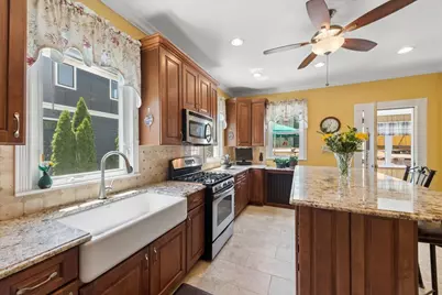 4924 N Seeley Avenue, Chicago, IL 60625 - Photo 15