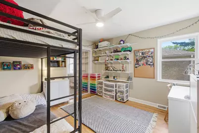 9237 Lincolnwood Drive, Evanston, IL 60203 - Photo 19
