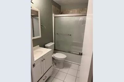 247 N Neltnor Boulevard #E2D, West Chicago, IL 60185 - Photo 9