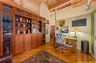 1801 W Larchmont Ave, Chicago, IL 60613 - Photo 19
