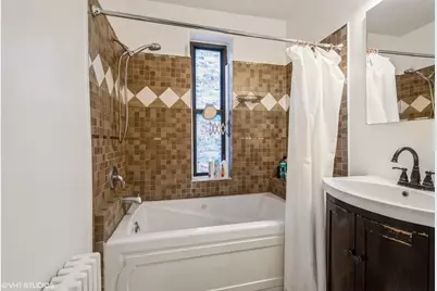 1224 W Chase Avenue #1F, Chicago, IL 60626 - Photo 9