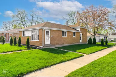 318 Virginia Street, Bensenville, IL 60106 - Photo 1