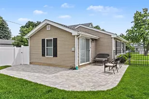 630 S Charlotte St, Lombard, IL 60148 - Photo 19