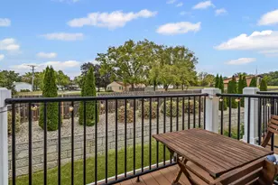 2546 Huntleigh Ln, Woodridge, IL 60517 - Photo 19