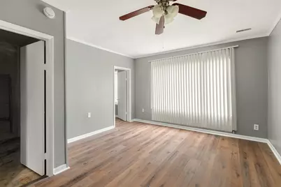 10440 S Torrence Avenue, Chicago, IL 60617 - Photo 17