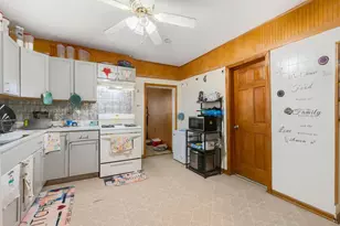 10440 S Torrence Ave, Chicago, IL 60617 - Photo 9