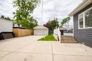 3142 Sunset Ln, Franklin Park, IL 60131 - Photo 25