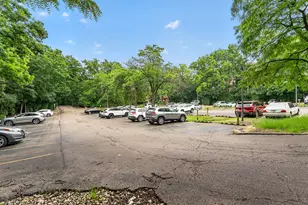 5900 Oakwood Dr, Lisle, IL 60532 - Photo 27