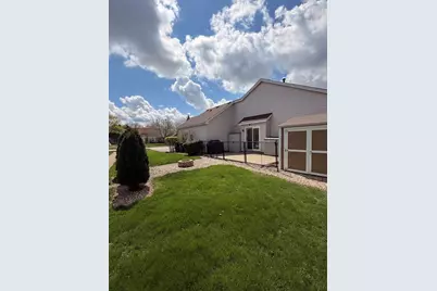 1219 Huntington Drive, Mundelein, IL 60060 - Photo 21