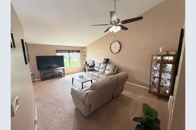 1219 Huntington Drive, Mundelein, IL 60060 - Photo 5
