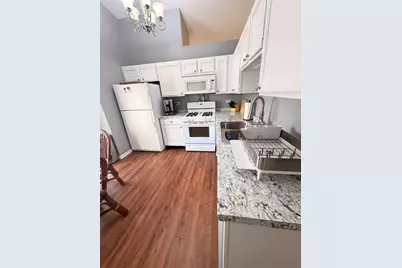 1219 Huntington Drive, Mundelein, IL 60060 - Photo 7