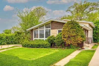 8800 Kostner Terrace, Skokie, IL 60076 - Photo 1