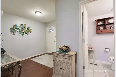 1739 Court Street #1739, McHenry, IL 60050 - Photo 3