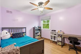 1940 Brentwood Ln E, Wheaton, IL 60189 - Photo 11