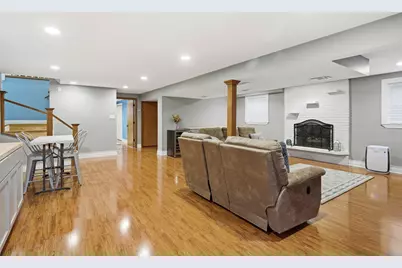 1940 Brentwood Lane E, Wheaton, IL 60189 - Photo 17
