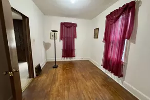 1332 Chartres St, Lasalle, IL 61301 - Photo 7