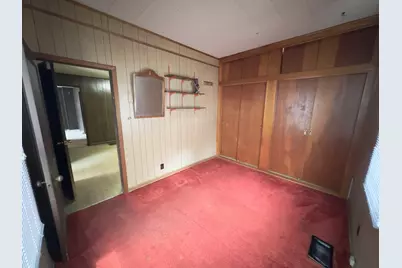 1332 Chartres Street, Lasalle, IL 61301 - Photo 9