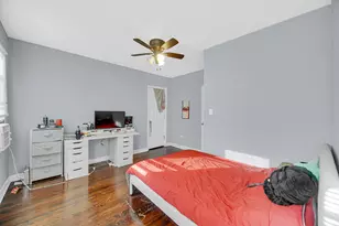 310 S 2nd Ave N, Maywood, IL 60153 - Photo 13
