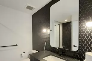 3228 W Palmer St, Chicago, IL 60647 - Photo 9