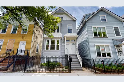1305 W Barry Avenue #2R, Chicago, IL 60657 - Photo 1