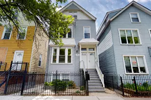 1305 W Barry Ave, Chicago, IL 60657 - Photo 1
