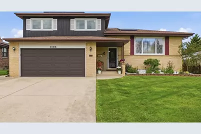 1308 E Thayer Street, Mount Prospect, IL 60056 - Photo 1