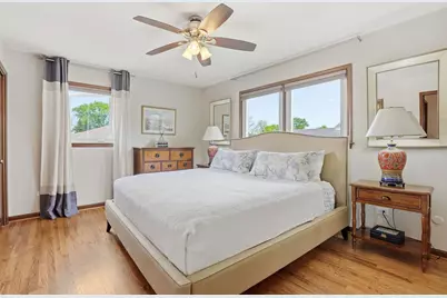 1308 E Thayer Street, Mount Prospect, IL 60056 - Photo 13