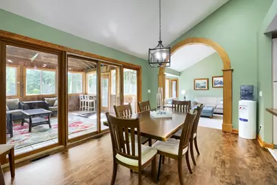 39W526 Lori Lane, Elgin, IL 60124 - Photo 11