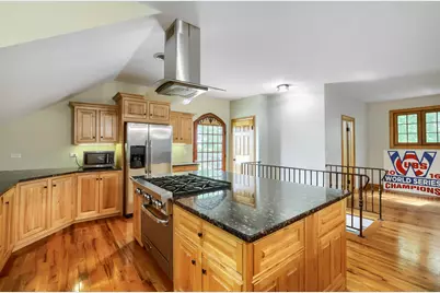 39W526 Lori Lane, Elgin, IL 60124 - Photo 53