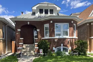 5320 W Wolfram St, Chicago, IL 60641 - Photo 1