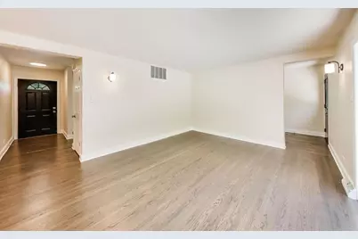 238 N Greenwood Avenue, Palatine, IL 60074 - Photo 3
