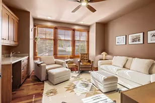 212 S Bothwell St, Palatine, IL 60067 - Photo 9