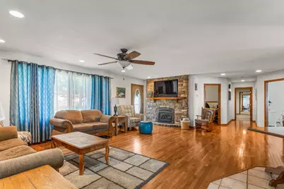 12317 N 1100 East Road, Catlin, IL 61817 - Photo 9