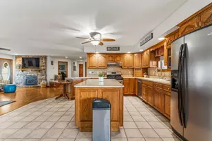 12317 N 1100 East Rd, Catlin, IL 61817 - Photo 11