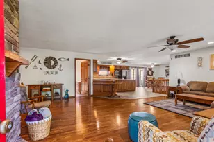 12317 N 1100 East Rd, Catlin, IL 61817 - Photo 7