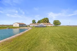 12317 N 1100 East Rd, Catlin, IL 61817 - Photo 37