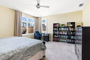 560 W Fulton St, Chicago, IL 60661 - Photo 13