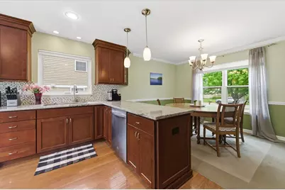 570 W Camden Lane, South Elgin, IL 60177 - Photo 7