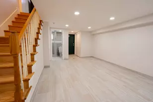 734 E 105th St, Chicago, IL 60628 - Photo 11