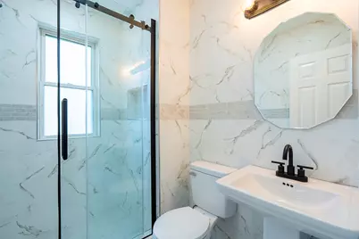 734 E 105th Street, Chicago, IL 60628 - Photo 7