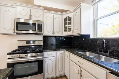 734 E 105th Street, Chicago, IL 60628 - Photo 5
